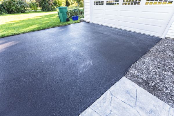 Blacktop Driveway Service in Sherman