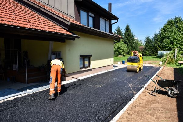 Blacktopping Service in Sherman